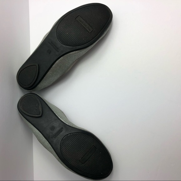 SOLD Coach And Four Silver Ballet Flats - Picture 4 of 6